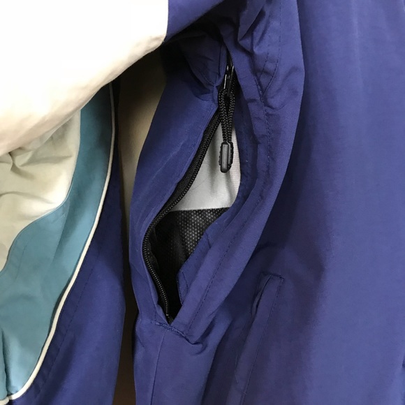 Snowboarding Jacket - Picture 5 of 7